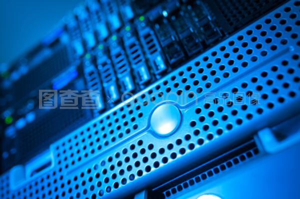 网络服务器与云计算装备 技术赋能与融合服务新篇章